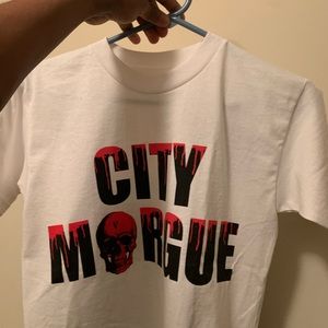 vlone tee size small ready to be sold